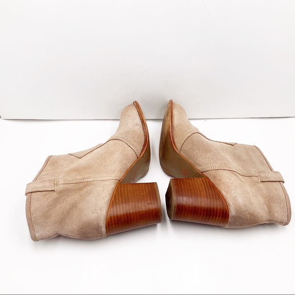 {Splendid} Rugged Suede Cowboy Ankle Booties - Picture 12 of 16